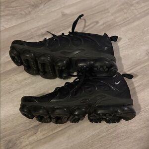 Nike Black air vapor max plus sneakers